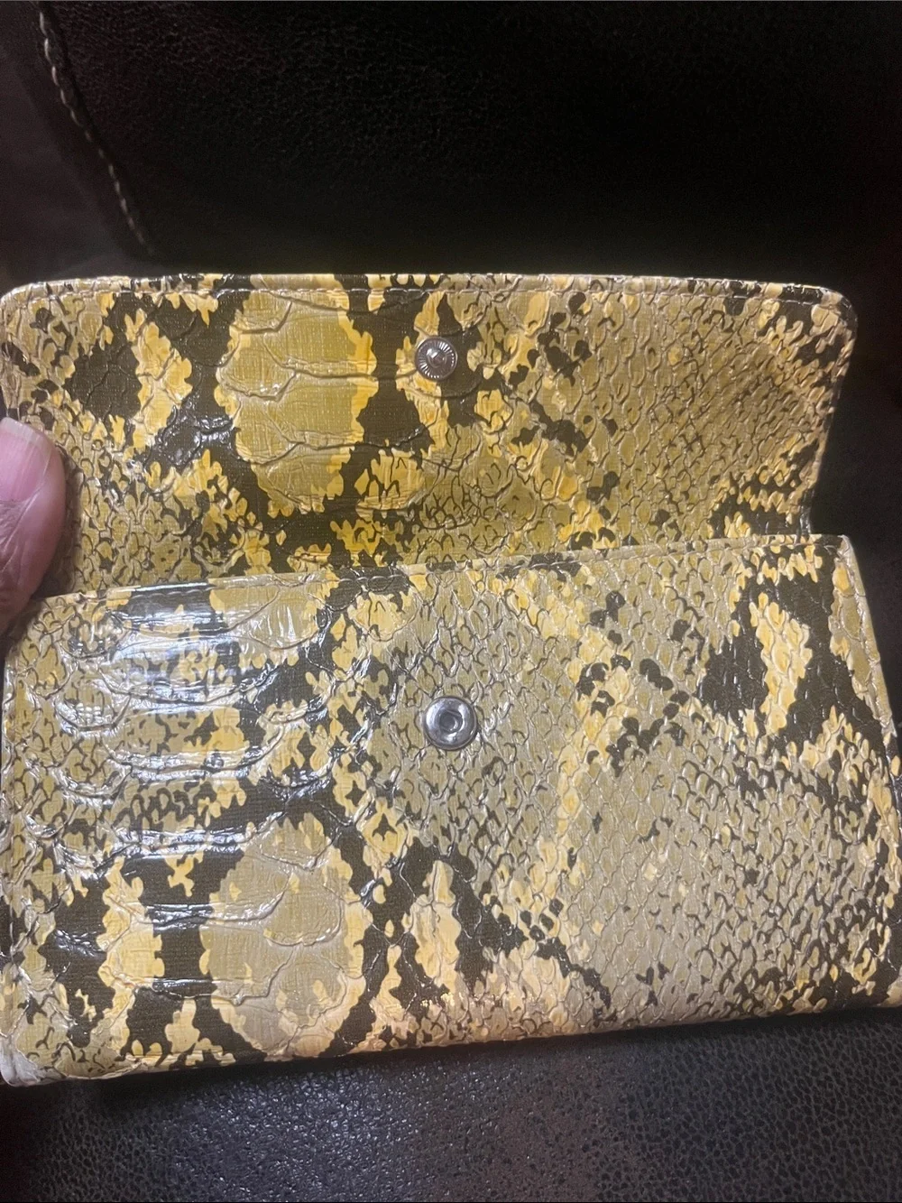 Guess Yellow Brown Faux Snake Print Wallet Clutch Animal Print Neutral Classic